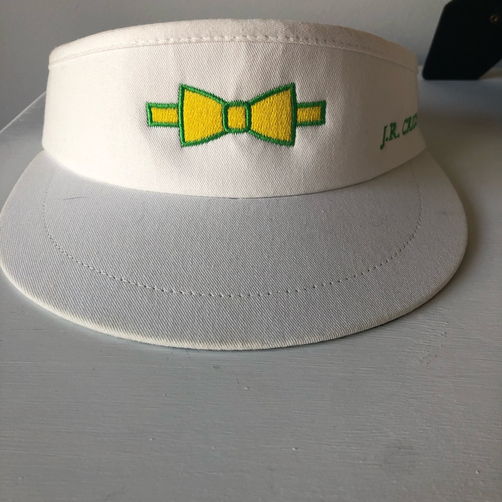White JR Crider’s “Masters” themed golf visor